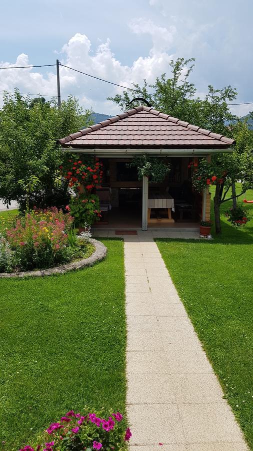 Guest House Adrijana Селище Дрезницко Екстериор снимка