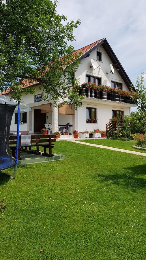 Guest House Adrijana Селище Дрезницко Екстериор снимка